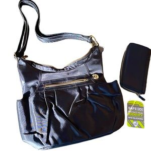 Travelon NWT hobo cross body bag